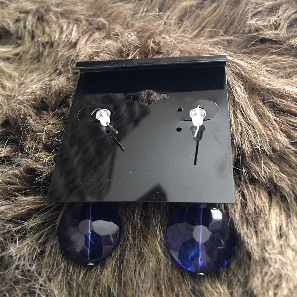 Faceted royal blue glass dangle fish hook earrings - Picture 3 of 3